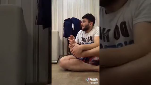 Ударил палец смотреть онлайн