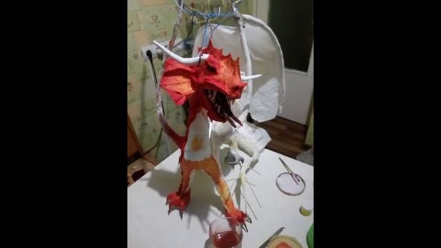 Дракон, Папье-маше смотреть онлайн