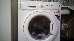 Клёвый таймлапс стирки 60 минут на стиральной машине Hotpoint Ariston WML 700!!!! :):):):):):):):)