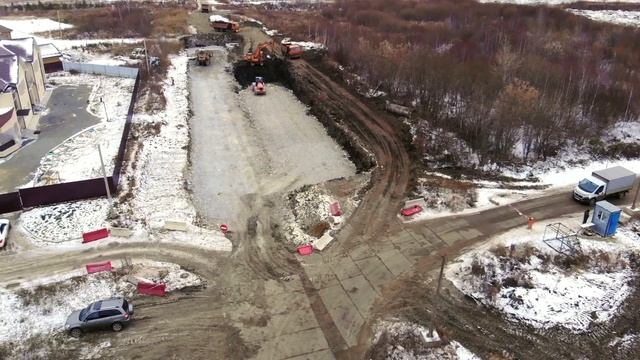 Рынок Академический привоз. Стройка продолжается. Екатеринбург смотреть онлайн