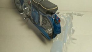 мотоцикл ЗиД к-175 "ковровец" из пластилина