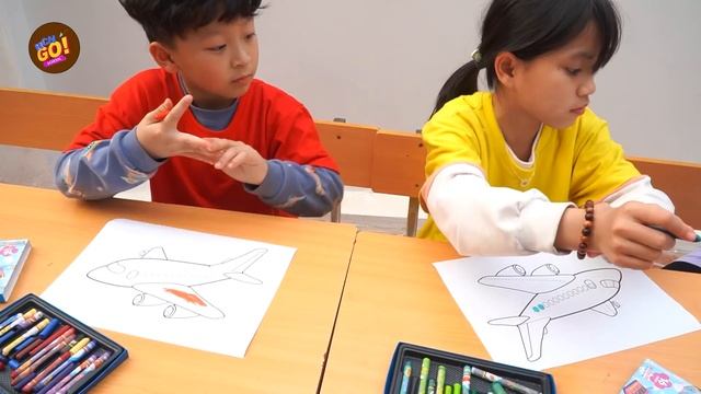 Learn Color PLANES ! Kids Dance Drawing and Coloring Aircraft | HCN Go School