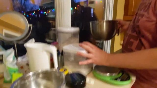 Как я пеку хлеб, черный или белый смотреть онлайн