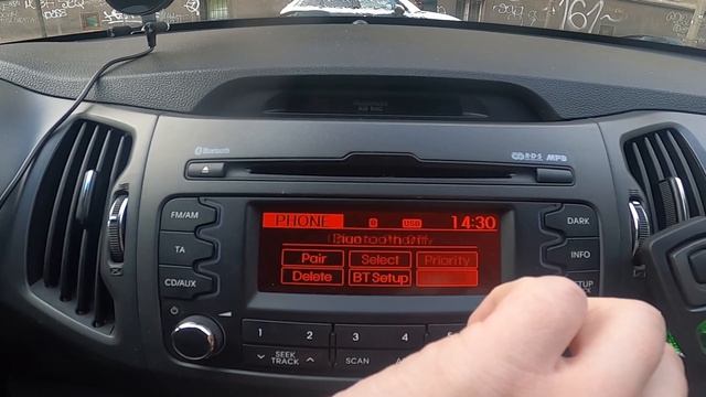 How to Forget Smartphone From Bluetooth Settings in Kia Sportage III ( 2010 – 2016 ) - Remove Phone смотреть онлайн