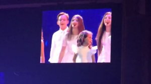 Игорь Крутой и хор Академии Игоря Крутого «Ангел-хранитель»