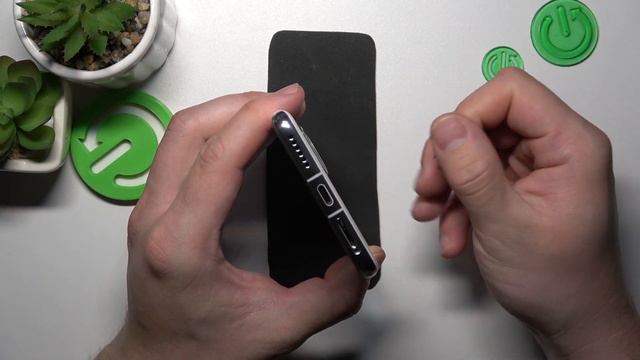 Is There SD Card Slot On Huawei P60 Pro