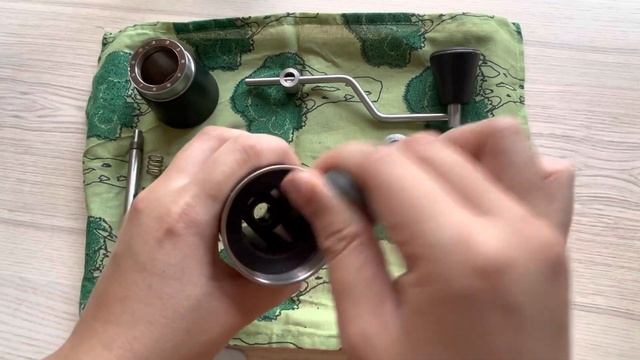 Kinu m47 manual grinder : Disassembly and Basic Cleaning смотреть онлайн