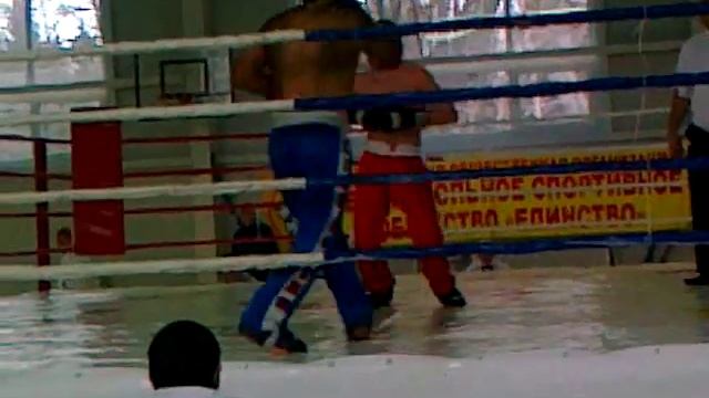 Армен Ананян на турнире по кикбоксингу смотреть онлайн