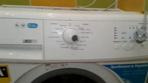 Стиралка Zanussi ZWSO 6100 V постоянно мигает незакрыта дверца