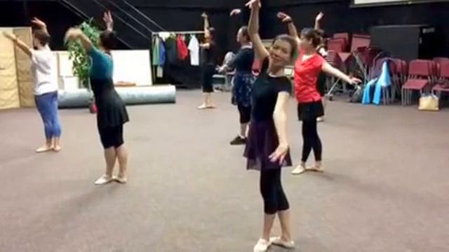 Recital dance practice 5/2016, Listen to Mazurka смотреть онлайн