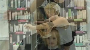 Женская стрижка на средние волосы