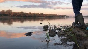 Донки на НАЛИМА на ОКЕ Поймал хороших налимов на червя