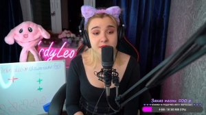 Desireless - Voyage, Voyage. Исполняет Lady Leo.