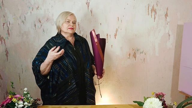 Мастер-класс Бюджетные букеты. Часть 1 - 2 - 3 в онлайн школе Художник Анжелы Остапович. смотреть онлайн