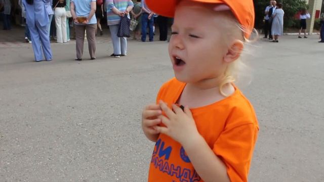 "Здравствуй, школа!", репортаж с торжественной линейки, посвященной Дню знаний, 1.09.2022 г. смотреть онлайн