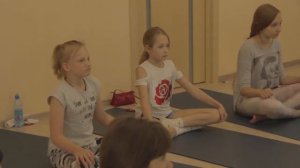 Йога для подростков в центре "SAT NAM"