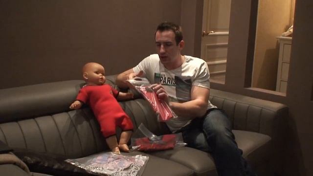 Обзор на диване. Товары для детского плавания от FREDS SWIM ACADEMY смотреть онлайн