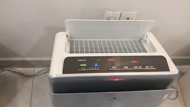 ☘️Máy lọc không khí, khử mùi và cân bằng ẩm PANASONIC F-VXE65 смотреть онлайн