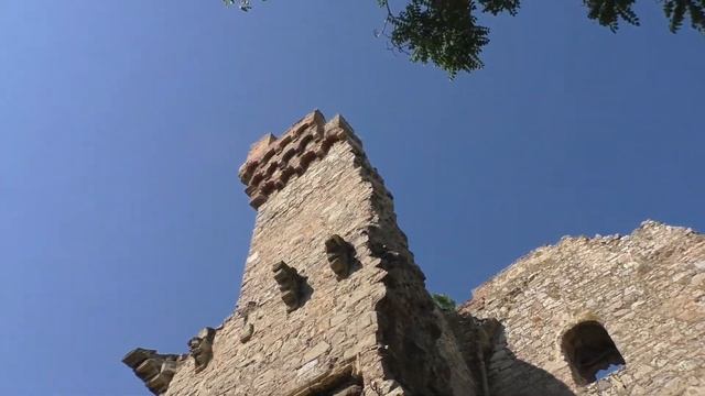 Крым Феодосия памятник архитектуры Башня Константина 14 век смотреть онлайн