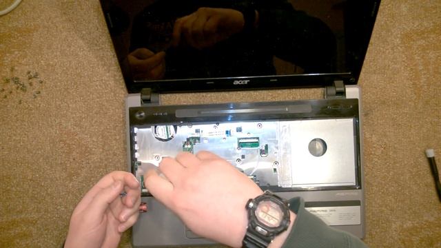 Как разобрать Ноутбук Acer Aspire 5553G ( Acer Aspire 5553G disassembly. How to replace HDD, RAM) смотреть онлайн
