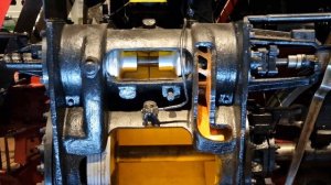 Паровоз в разрезе. Догадки об устройстве. Где я ошибся?