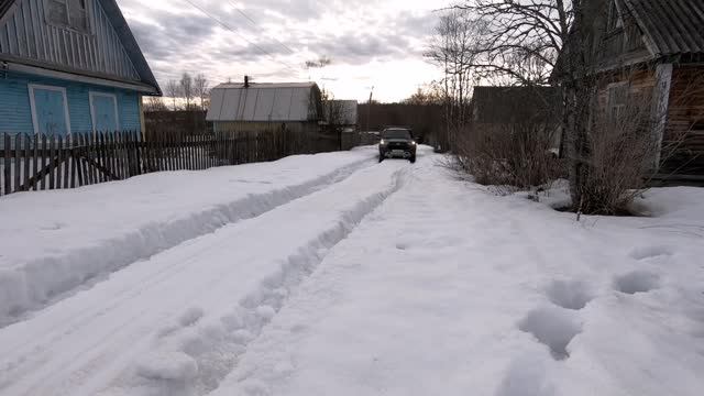 ЛАДА Нива ТРЕВЕЛ 2021. ЗАРУБА в МОКРОМ и ГЛУБОКОМ снегу!!! КАК она ЕДЕТ?? смотреть онлайн