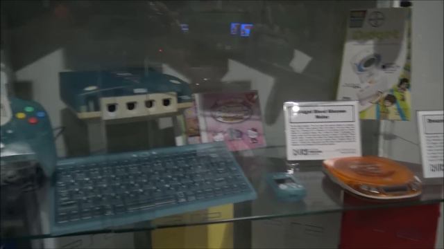 Worlds Largest Video Game Collection смотреть онлайн