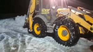 Уборка, чистка, расчистка снега экскаватором погрузчиком трактором во Владимире