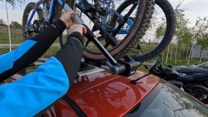 Thule UpRide 599 vs Thule ProRide 598