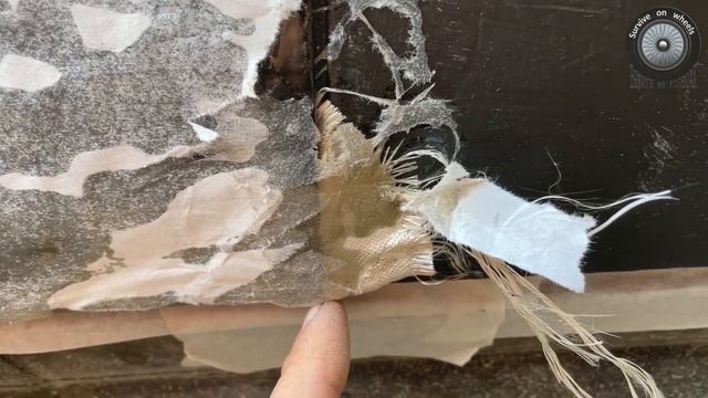 Нива 2131. Борьба с ржавчиной продолжается. Восстанавливаю двери. Част 1. смотреть онлайн