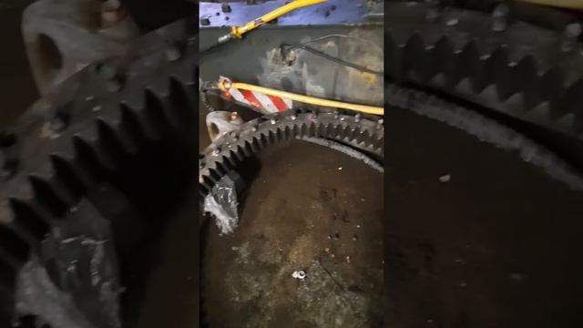Поворотный круг Vovlo 290. Поворотный круг экскаватора Vovlo