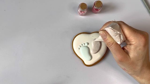 КАК СДЕЛАТЬ ПРЯНИК С СЮРПРИЗОМ? | gender party смотреть онлайн