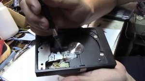 CO✔ Как устроен Винчестер(HDD) и как он работает