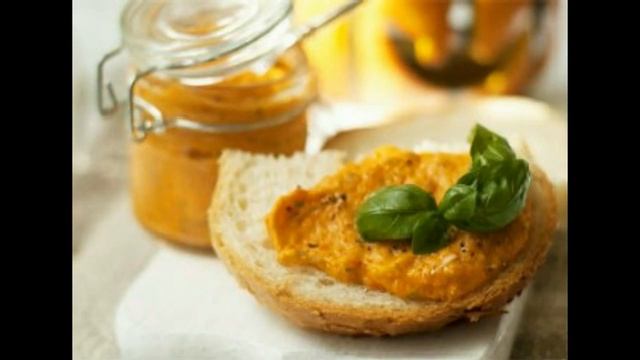 Кабачковая икра с морковью, томатной пастой на зиму