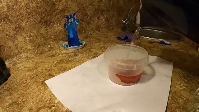 КАК ВЫРАСТИТЬ красивые КРИСТАЛЛЫ ДОМА Лера ДЕЛАЕТ Монстрика/Выращивание кристаллов смотреть онлайн