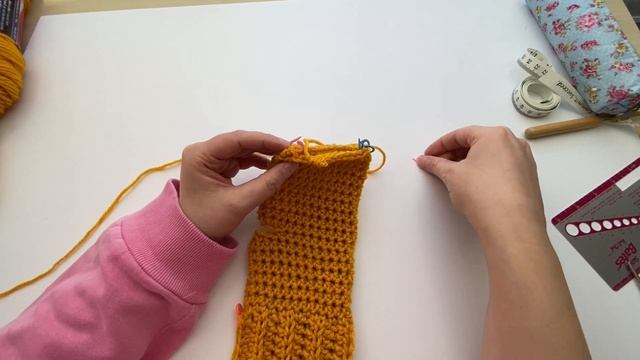 HOW TO CROCHET MITTENS FOR BEGINNERS | Crochet Boysenberry Mittens Tutorial