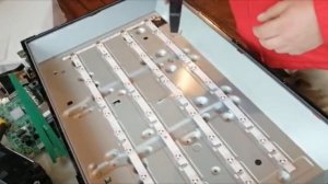 Сколько серебра, золота, меди в телевизоре Samsung. Разбор телевизионной платы на компоненты.