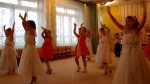танец на праздник "День Матери"