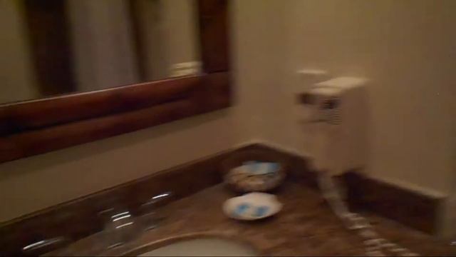 Almond Beach Hotel (Staycation Review) смотреть онлайн