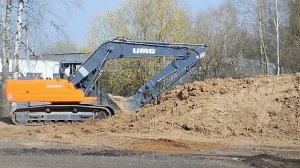 Гусеничный экскаватор E225NC в работе!