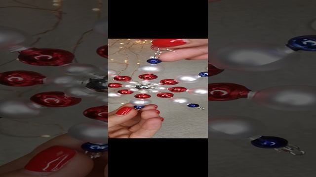 Арт. 1351/136  Распаковка 
Новогоднее украшение из стеклянных бусин «Звезда зимняя»