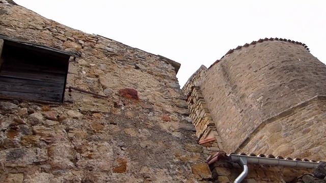 Fouzilhon-деревня на юге Франции, Окситания смотреть онлайн