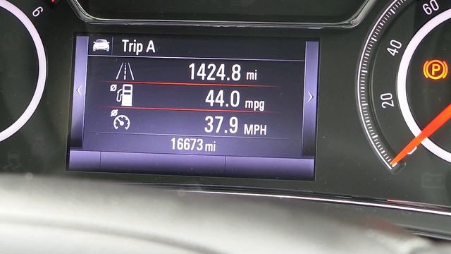 2014 Vauxhall Insignia 2.0 CDTI 140PS Ecoflex Elite Nav 5DR Start Stop In Carbon Flash Black смотреть онлайн