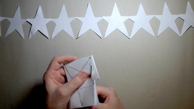 Как сделать ГИРЛЯНДУ С ЗВЕЗДОЧЕК из бумаги А4 своими руками?
