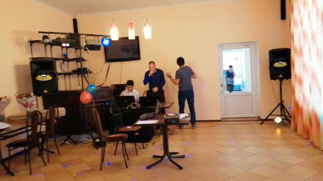 Группа "АйС" выходит на новый уровень со все тем же хитом! смотреть онлайн