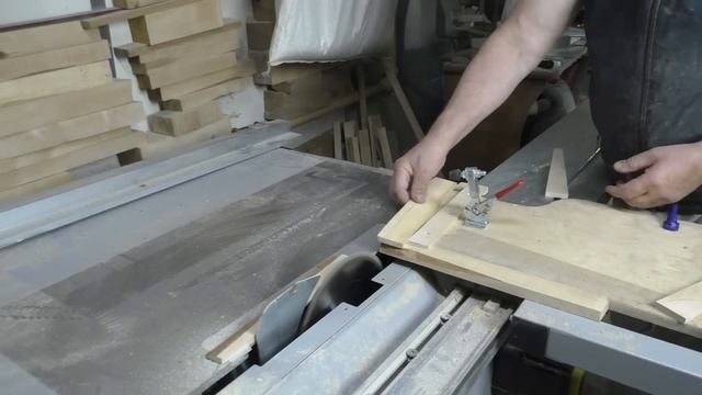 Минибизнес на лопатках. Не выбрасывайте деревянные остатки, на них можно легко и быстро заработать. смотреть онлайн