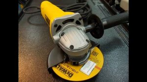 Szlifierka kątowa DeWALT 28134 qs - 125mm / 1100W - Kątówki Dewalt Częstochowa