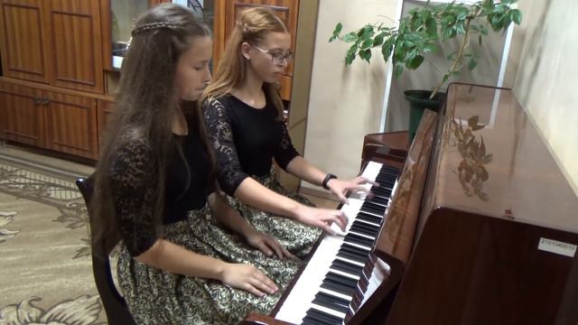 Зубрилина Анжелика и Волкова Снежана (Л.Бетховен-Скорик "К Элизе", Г.Вавилов "Полька-карнавал" ) смотреть онлайн
