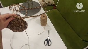 Сухие листья ИРИСА./Корзина.