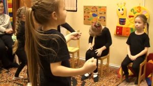 Театральная студия. Глина и скульптор. Галина Иванова.СПб.